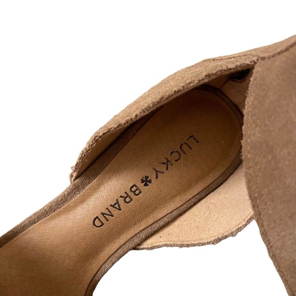 Lucky Brand 6.5 Lexara Heels Open Toe Sandals Block Heel Taupe Suede - Picture 2 of 13